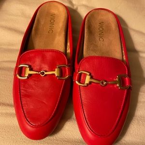 Vionic slip on shoes size 61/2 new NWOT